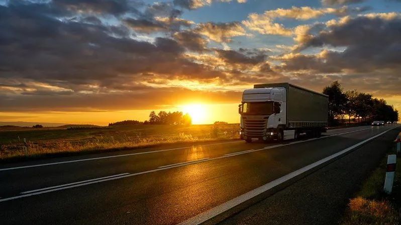 Executivo realiza panorama para o setor rodoviário de cargas acerca das concessões de rodovias no Brasil
